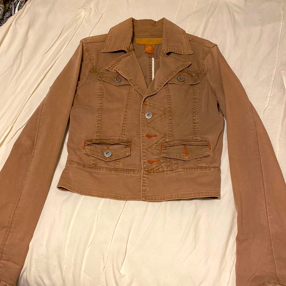 SUPER CUTE JACKET!! Size medium!! Taupish color with orange detail.